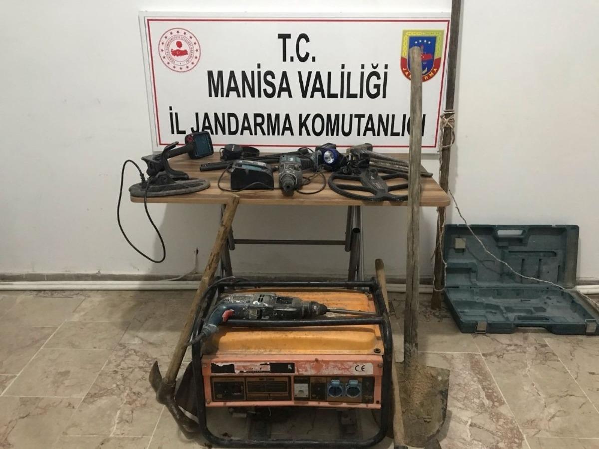 Ka&ccedil;ak kazıya su&ccedil;&uuml;st&uuml;