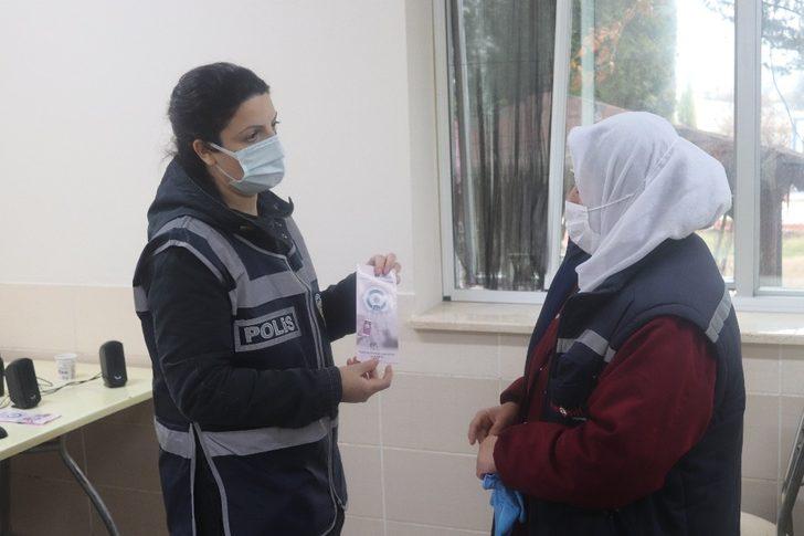 70 bayan KADES uygulaması hakkında bilgi verildi G3