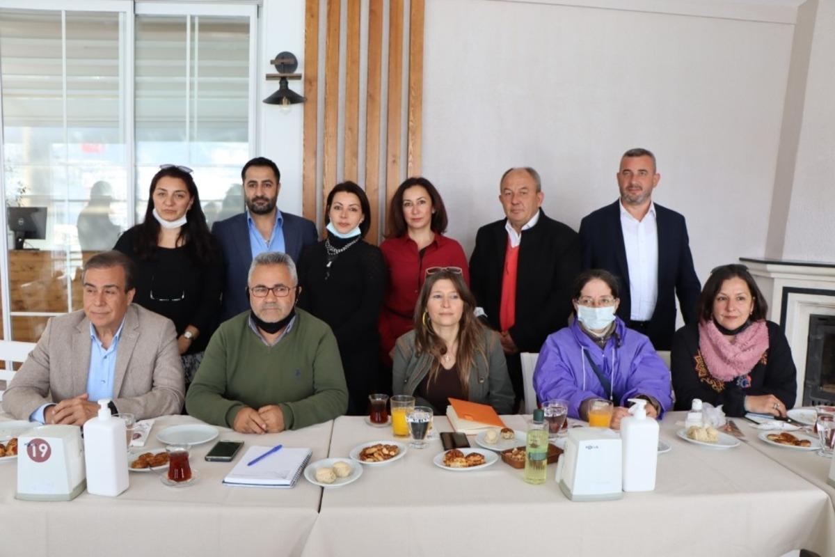 500&rsquo; den fazla ailenin yardımına koştular