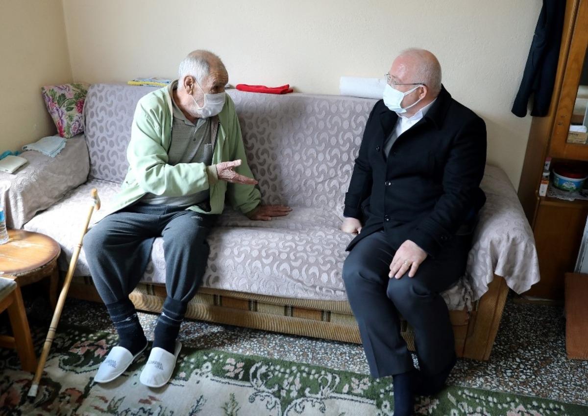 500 yaşlıya evde bakım hizmeti