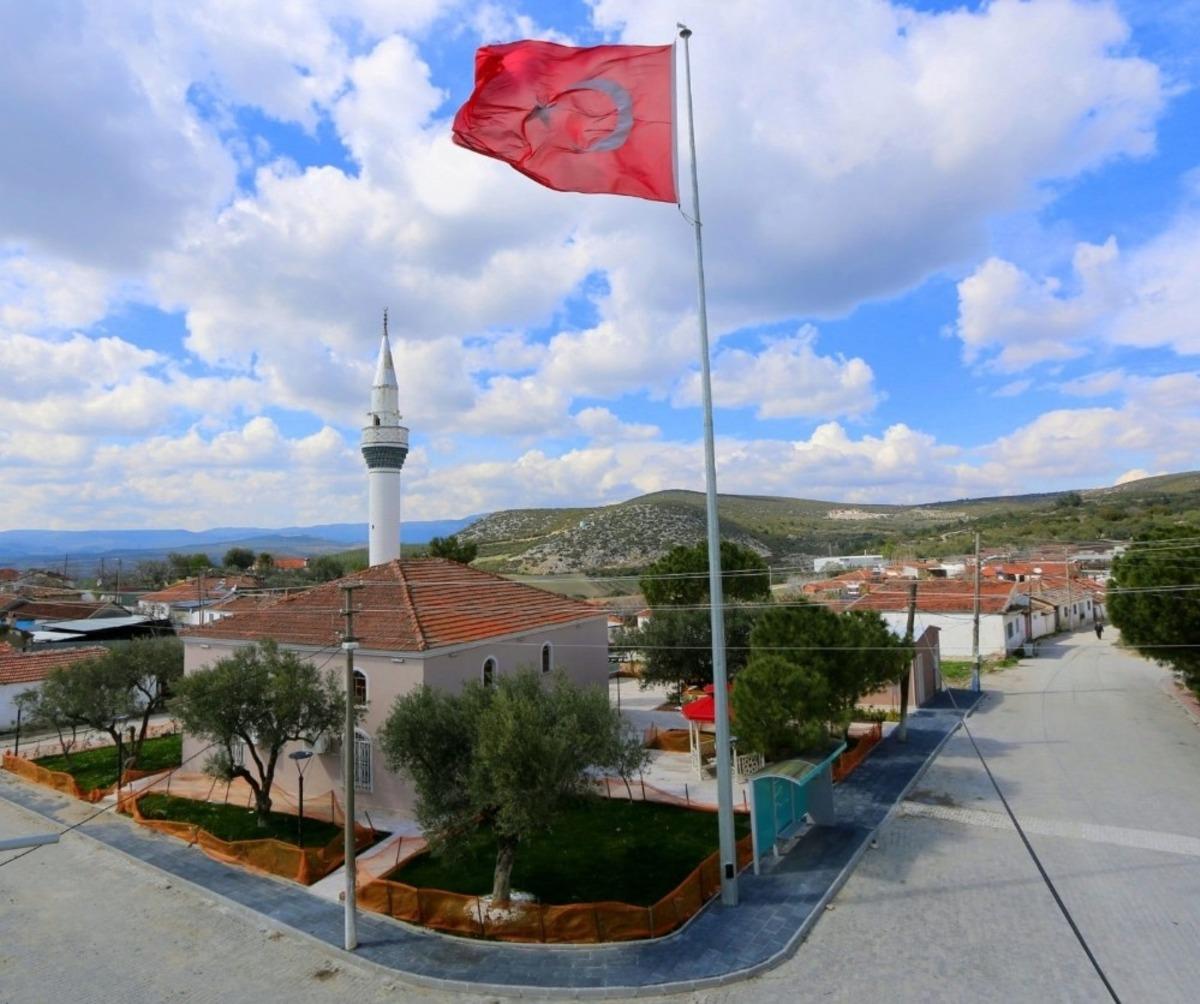 Saruhanlı Belediyesi &Ccedil;akmaklı Mahallesi&rsquo;nin &ccedil;ehresini değiştirdi