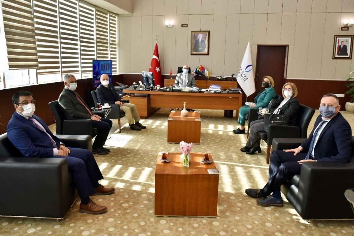 Spor bilimlerinin geleceği MCB&Uuml;&rsquo;de konuşuldu