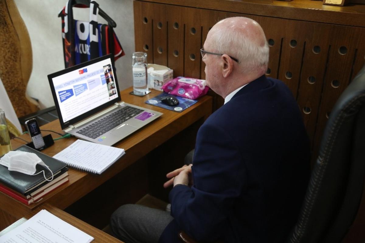 Başkan Kurt, Yerel Y&ouml;netim Reformu toplantısına katıldı