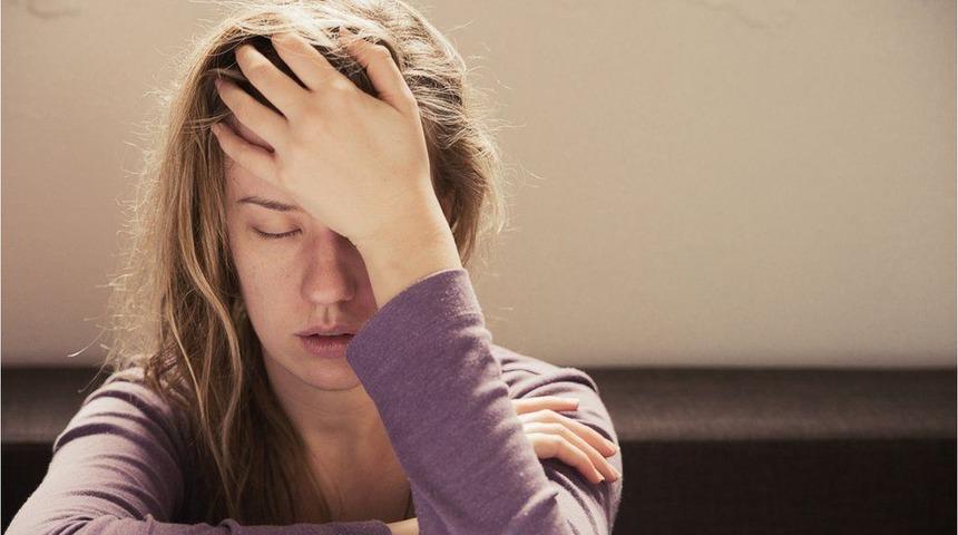 İngiltere'de yapılan araştırmalar: 'Uzun Covid' en &ccedil;ok orta yaştaki kadınları etkiliyor