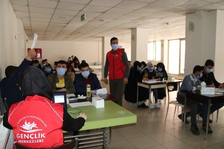 Hizan’da ‘Liseler Arası Bilgi Yarışması’ düzenlendi G3