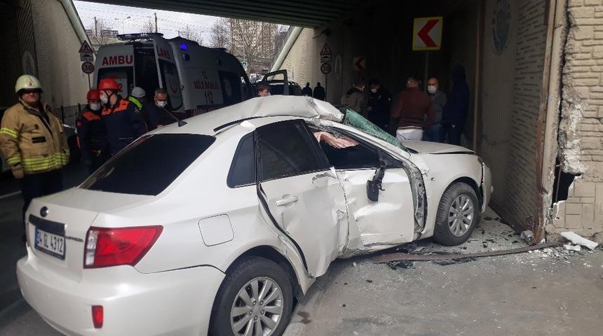Yeşilk&ouml;y&rsquo;de trafik kazası: 1 yaralı