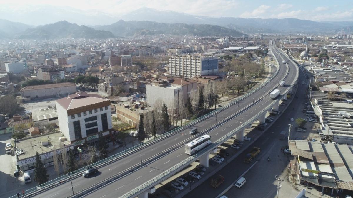 B&uuml;y&uuml;kşehirden B&uuml;lent Ecevit K&ouml;pr&uuml;l&uuml; Kavşağındaki &ccedil;alışmayla ilgili a&ccedil;ıklama geldi