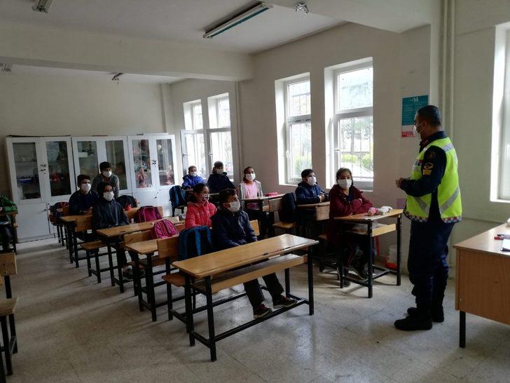 Öğrencilere trafik eğitimi verildi G2