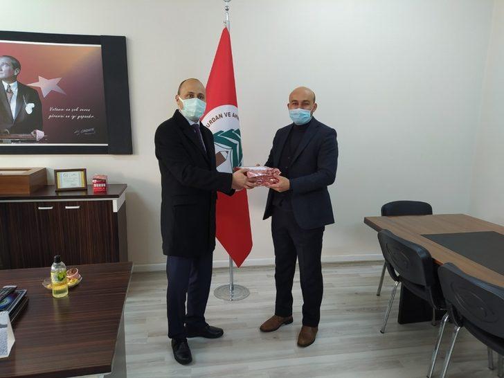 Uzaktan eğitime katılamayan öğrencilere tablet yardımı G4