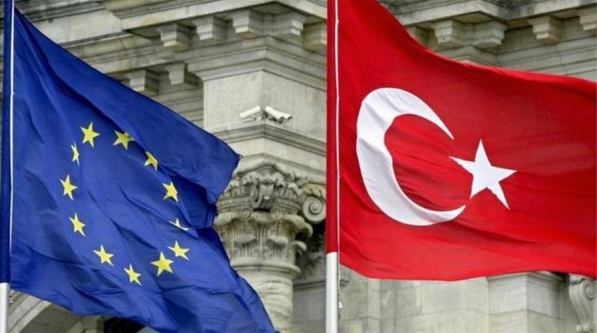 AB liderleri Turkiye&rsquo;yi &lsquo;parti kapatma ve kadın hakları&rsquo; konusunda uyardı