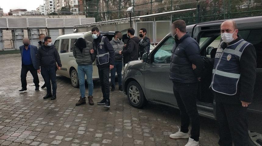 Sokak ortasındaki cinayetle ilgili 5 kişiye adli kontrol