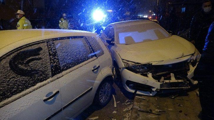 Minibüsüyle sokağı savaş alanına çevirip kaçtı G1