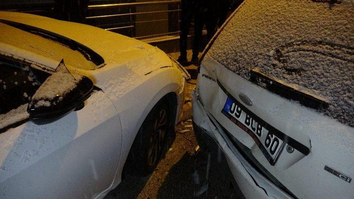 Minibüsüyle sokağı savaş alanına çevirip kaçtı G5