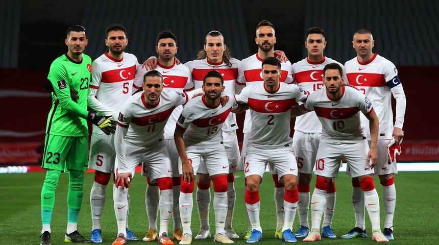 Atletico Madrid'in hedefinde Hakan Çalhanoğlu var