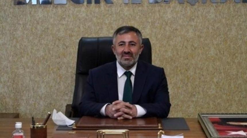 Bilecik&rsquo;te billboardlara asılan &ldquo;İstanbul S&ouml;zleşmesi Kimden Korur&rdquo; afişine tepki