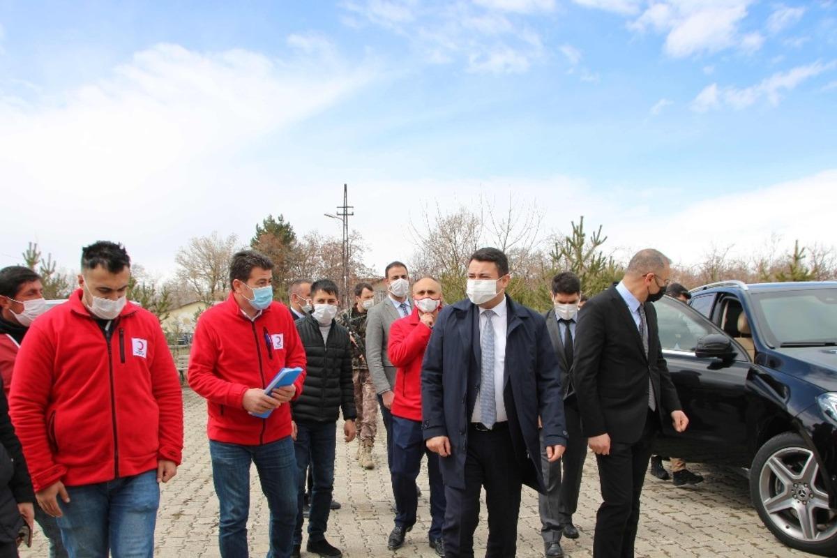 Kızılay&rsquo;dan 500 &ouml;ğrenciye kırtasiye yardımı