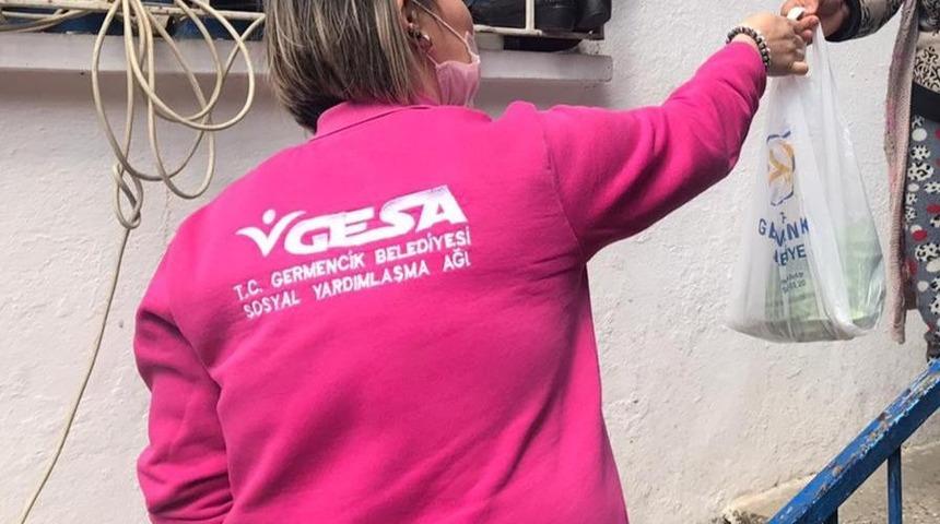 Germencik Belediyesi 1 ton taze fasulye dağıttı