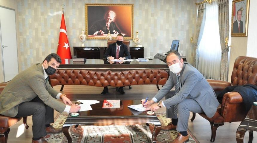 &ldquo;Kurslarımızla K&ouml;ylerdeyiz&rdquo; projesi imzalandı