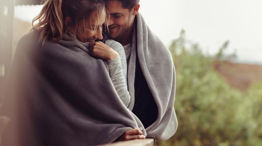 Ger&ccedil;ek aşkı bulma yaşı bilimsel olarak kanıtlandı! Aşk sizi ne zaman bulacak?