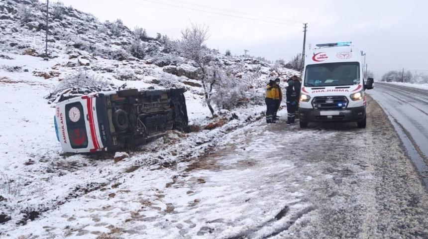 Pandemi kahramanları &ouml;l&uuml;mden d&ouml;nd&uuml;