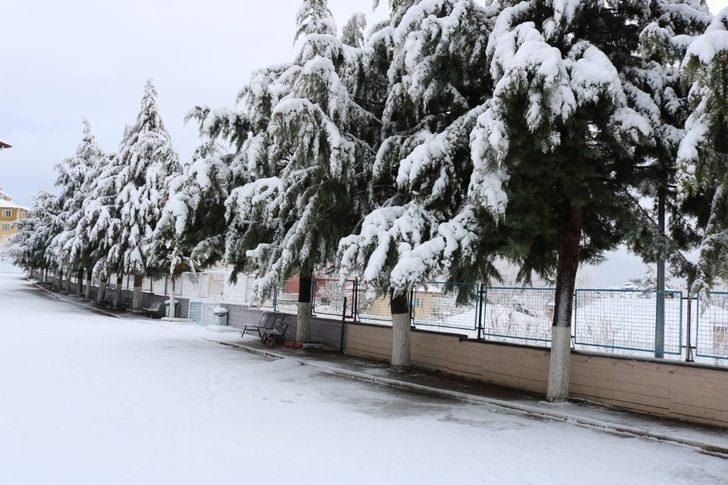 Çameli’de Mart kapıdan baktırdı G5