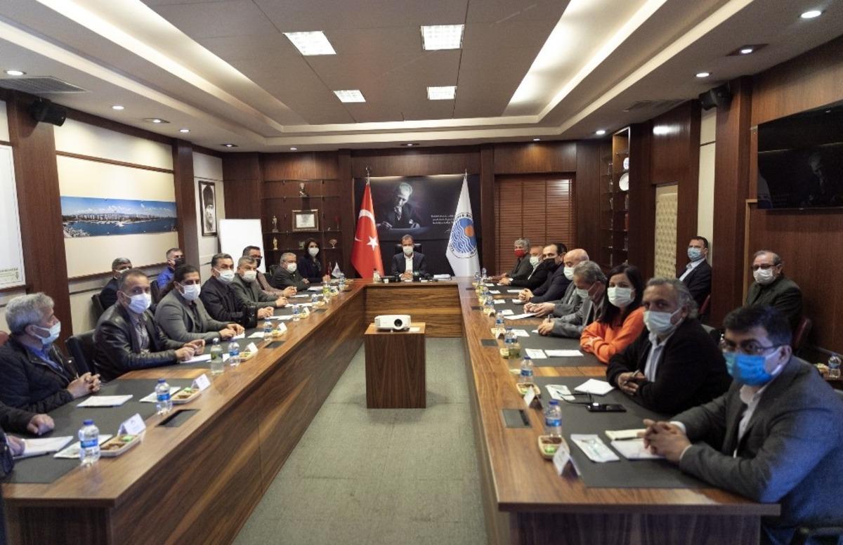 Başkan Se&ccedil;er, sendika temsilcileriyle bir araya geldi