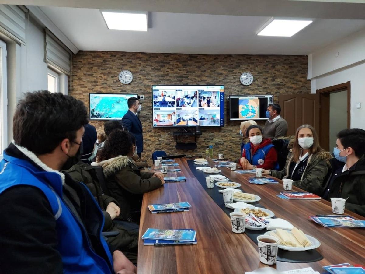 Paland&ouml;ken Gen&ccedil;lik Merkezi &lsquo;Meteoroloji G&uuml;n&uuml;&rsquo;n&uuml; kutladı