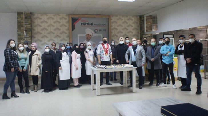 Profesyonel aşçılardan eğitim alıyorlar G1