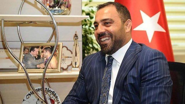 Hamza Yerlikaya Vakıfbank yönetiminden ayrıldı