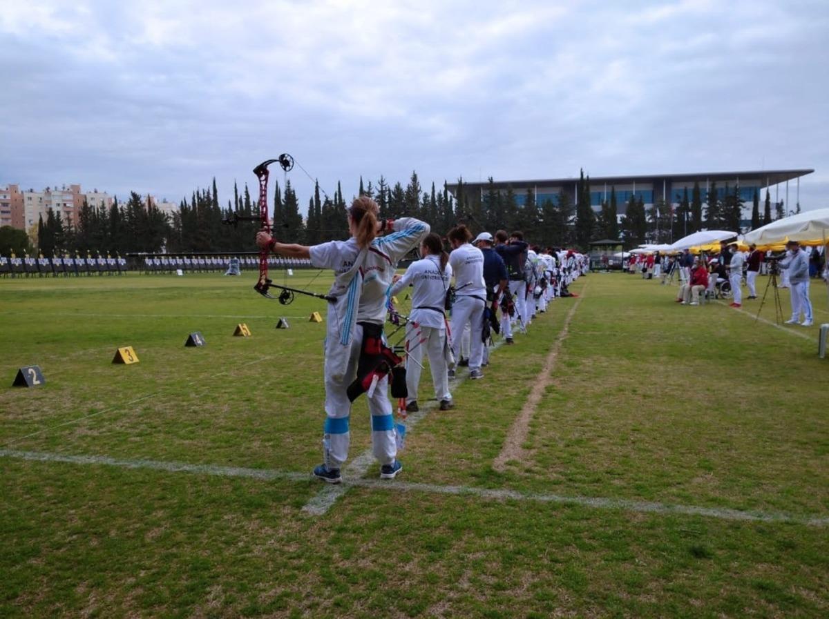 Anadolu &Uuml;niversitesi Ok&ccedil;uluk Takımı sporcuları T&uuml;rkiye birincisi oldu