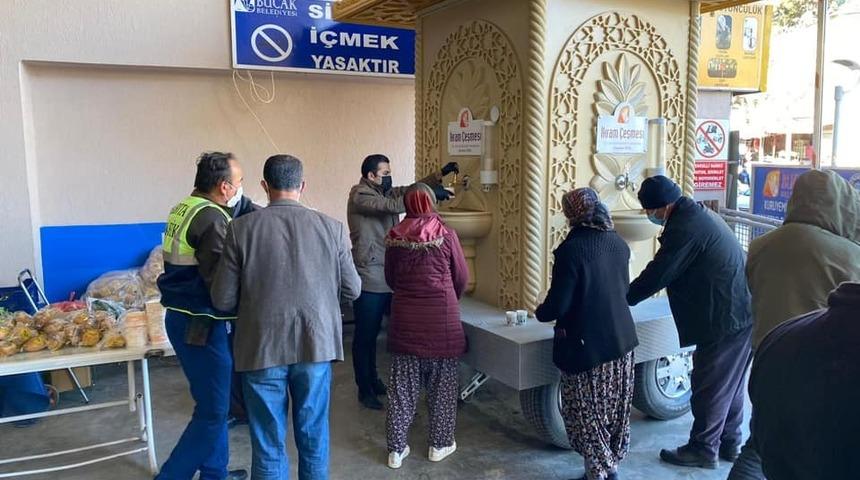 Bucak&rsquo;ta İkram &Ccedil;eşmesi&rsquo;nden su yerine tarhana &ccedil;orbası akıyor