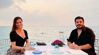 Uğur Akkuş'tan Ebru Şallı'ya Umman'dan Maldivler'e sürpriz!