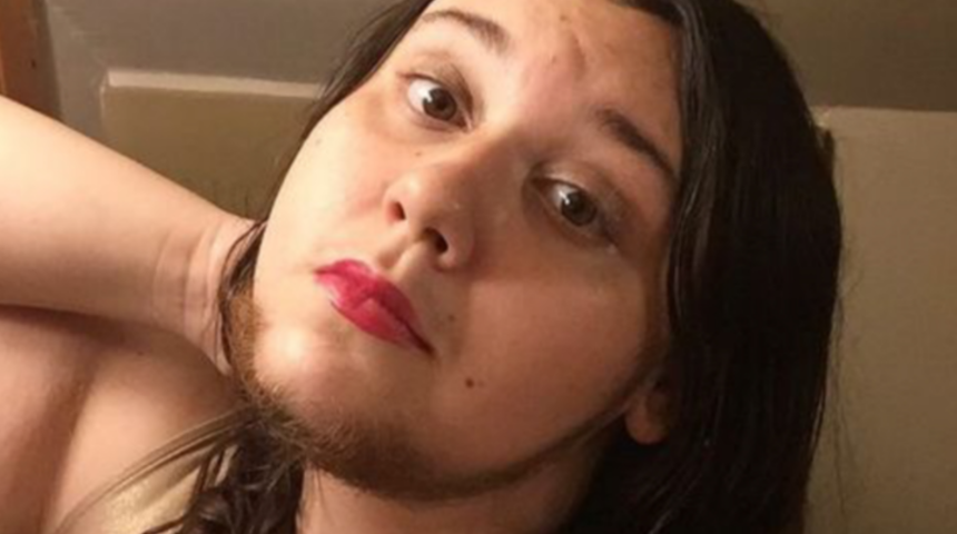 'Sakallı kadın' tacizlere aldırmıyor! ''Doğallığa önem veren birini arıyorum''