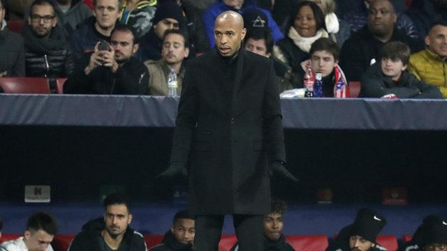 Thierry Henry, sosyal medyadan çıkacak