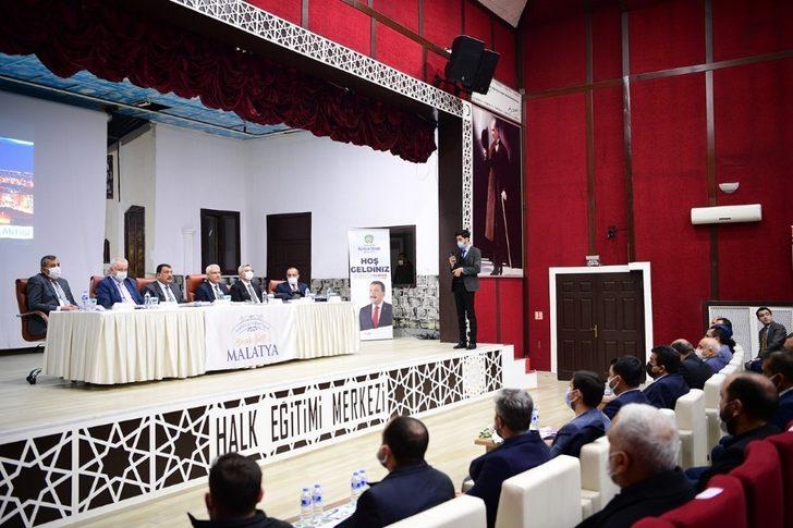 Başkan Gürkan, muhtarlarıyla bir araya geldi G3