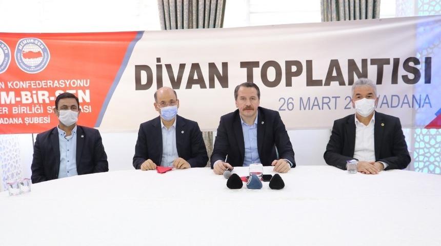 Yal&ccedil;ın: "&Ouml;ğretmen aşılamalarına &ouml;ncelik verilmeli"