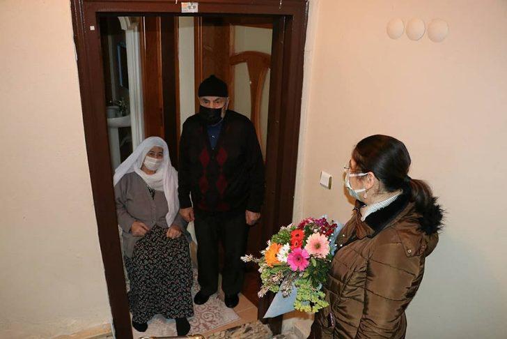 Sultanbeyli Kaymakamlığı’ndan asırlık çınarlarımıza ziyaret G3