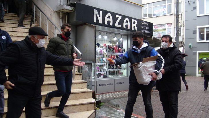 Muhsin Yazıcıoğlu anısına lokum dağıtıldı G4