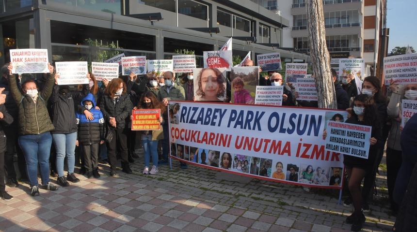 Rıza Bey Apartmanı depremzedelerinden 'park' açıklaması