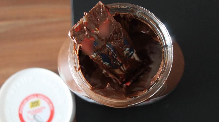 Çikolata kavanozundan çıkan şoke etti