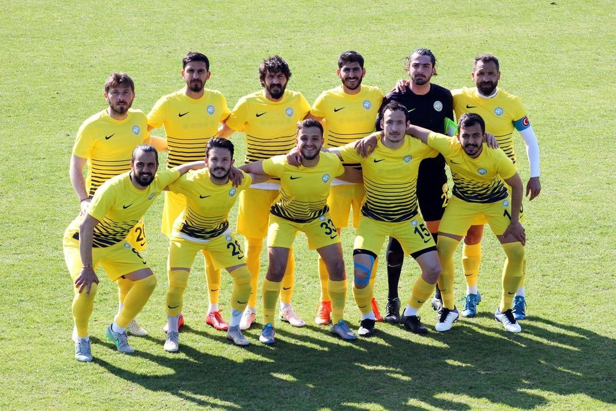 Talasg&uuml;c&uuml; Belediyespor kazanmaya devam ediyor