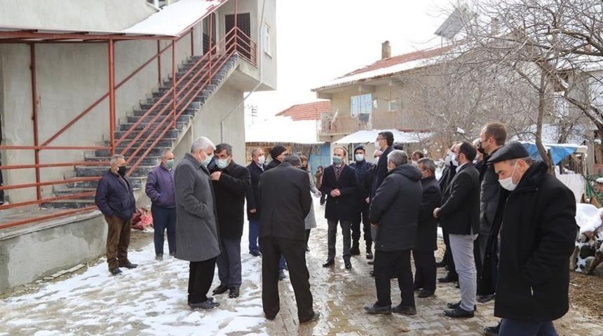 Vali Ali &Ccedil;elik&rsquo;ten k&ouml;y ziyareti