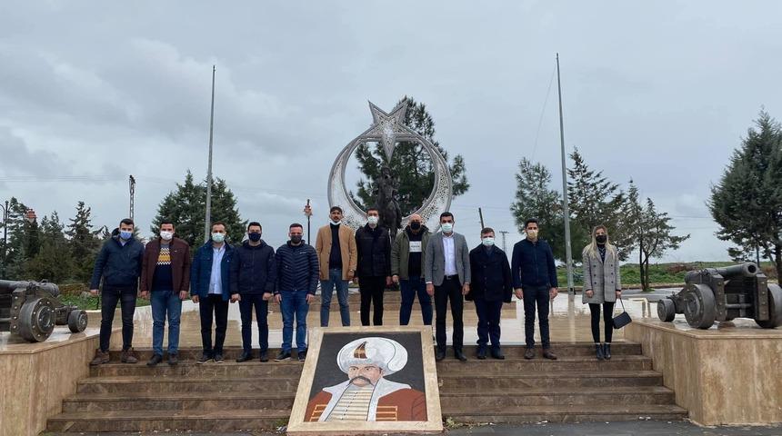 AK Partili gençlerden anlamlı ziyaret