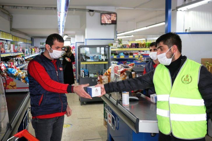Bitlis Belediyesinden kandil simidi ikramı G2