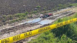 Tarsus'ta yol kenarında erkek cesedi bulundu