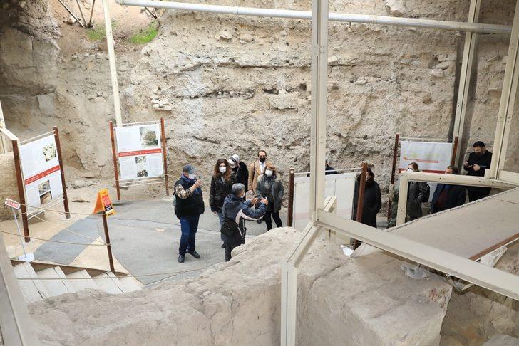 Gurmeler ve yazarlar Battalgazi’de buluştu G3