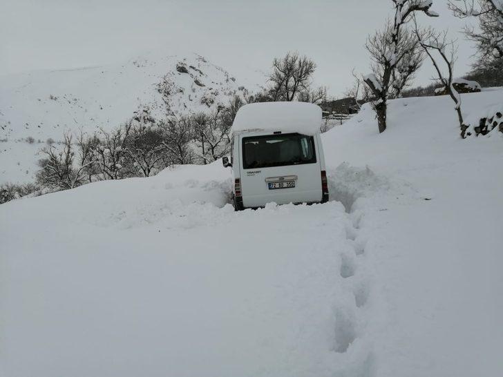 Batman’da kar yağışı etkisini devam ettiriyor G3