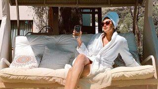 Detoks kampına giren oyuncu Hande Doğandemir bornozlu paylaşımıyla olay oldu 