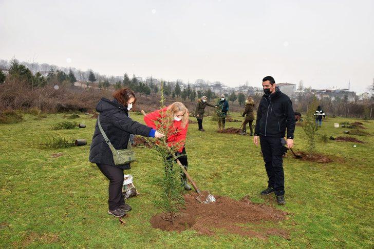 Daha yeşil Yıldırım için fidanlar toprakla buluşuyor G3