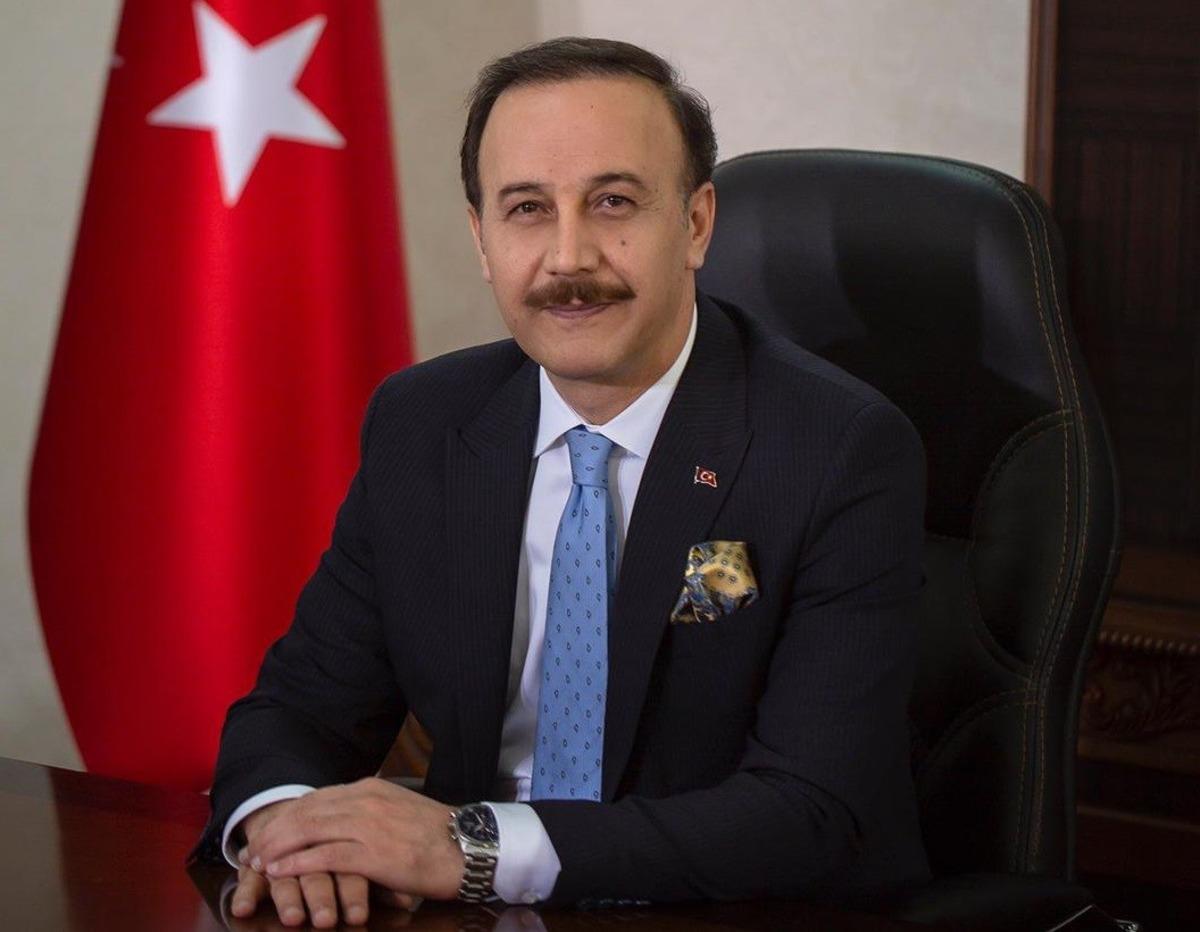 Şanlıurfa&rsquo;da protokol&uuml;nden kandil mesajları